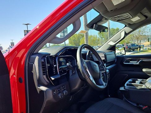 Used 2023 Chevrolet Silverado 1500 RST AWD/4WD image 10