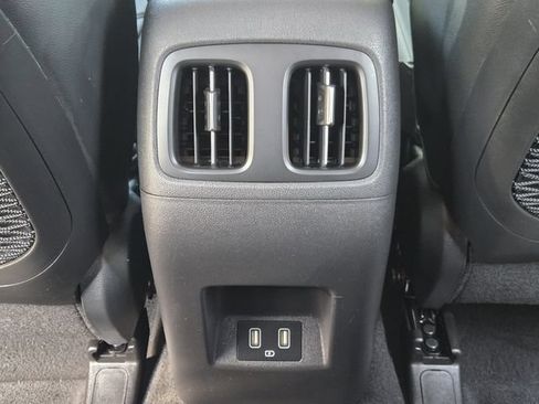 Certified 2024 Hyundai Tucson Limited FWD image 23