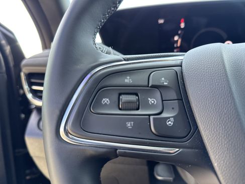 Used 2025 Buick Envista Preferred w/ Convenience I Package image 19