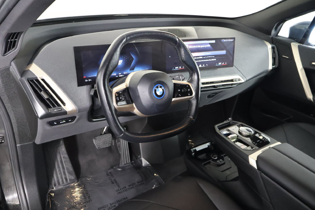 Certified 2024 BMW iX xDrive50 w/ Sport Package AWD/4WD image 14