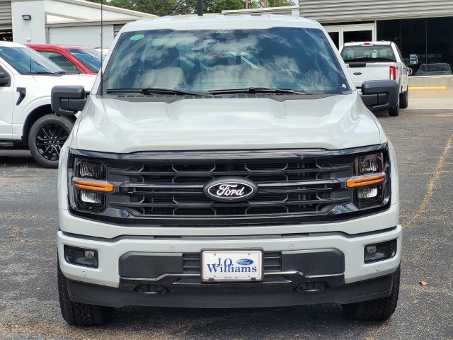 New 2026 Ford F150 XLT w/ Equipment Group 302A MID AWD/4WD image 2