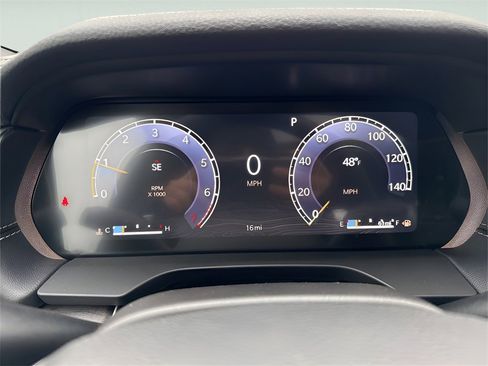 New 2025 Jeep Grand Cherokee L Limited w/ Luxury Tech Group II image 34