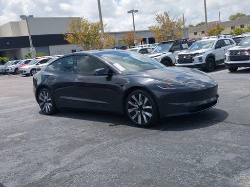 Used 2024 Tesla Model 3 Standard Range RWD image 4