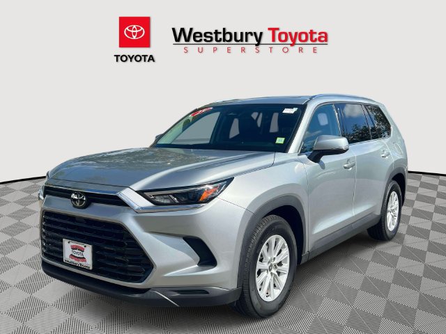 Certified 2025 Toyota Grand Highlander AWD image 3