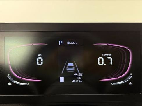 Used 2024 Kia Sportage LX image 25