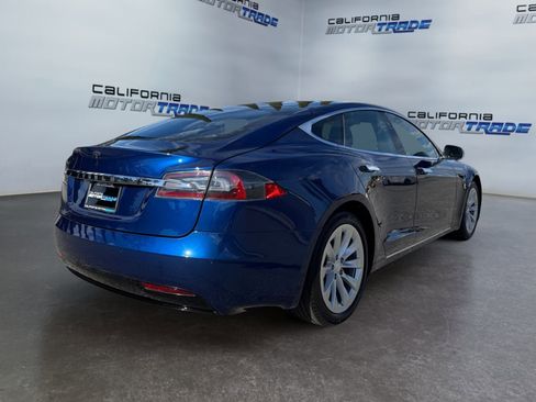 Used 2017 Tesla Model S 60 RWD image 5