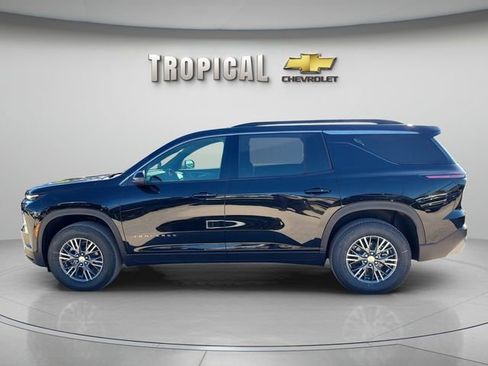 New 2026 Chevrolet Traverse LT image 2