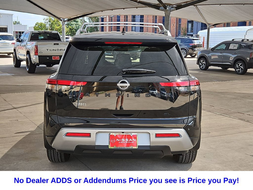 Used 2023 Nissan Pathfinder SL w/ Black Appearance Package FWD image 10