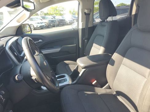 Certified 2022 Chevrolet Colorado LT w/ Safety Package AWD/4WD image 17