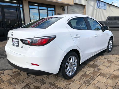 Used 2016 Scion iA 6A image 2