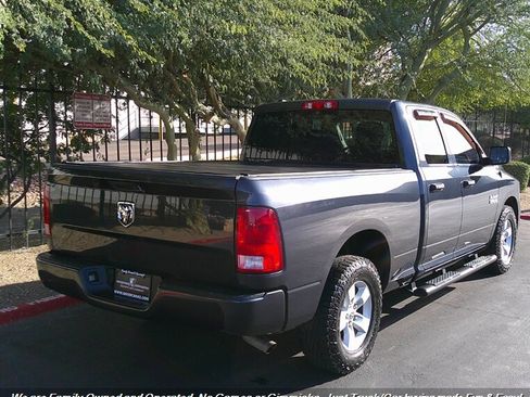 Used 2017 RAM 1500 Express image 7