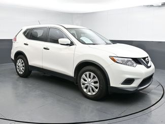 Used 2016 Nissan Rogue S video 2