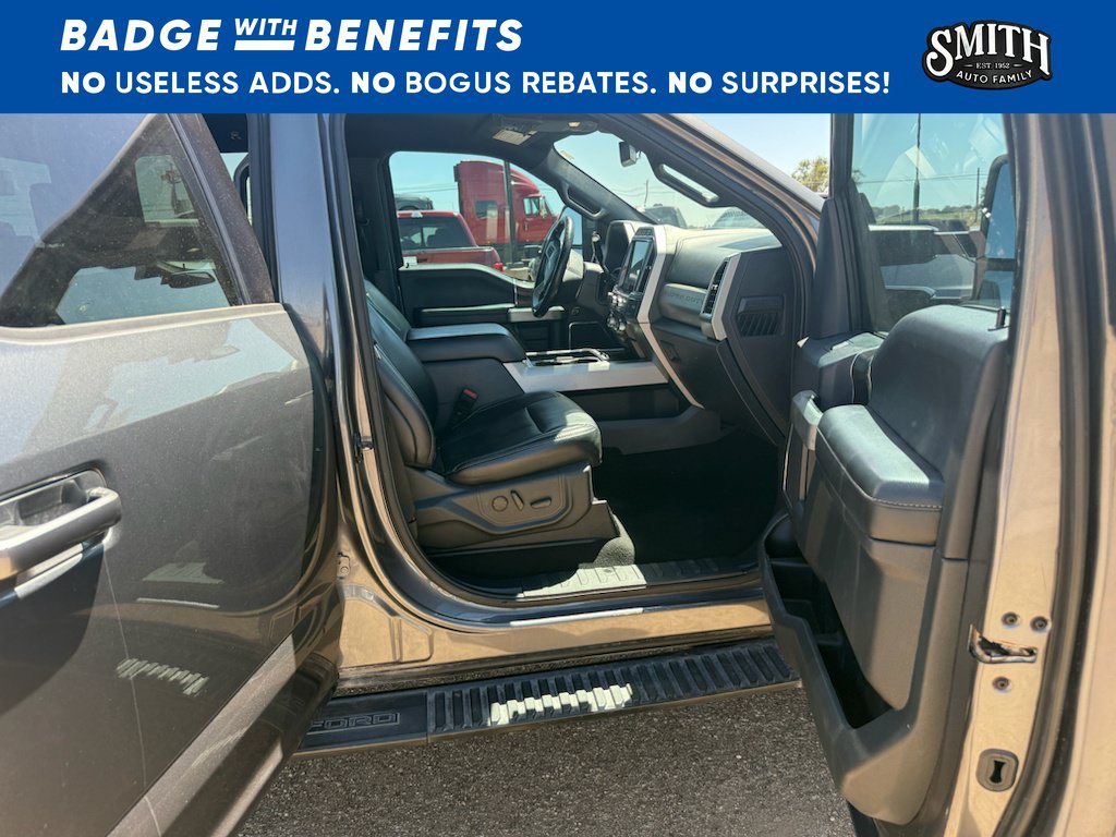 Used 2022 Ford F250 Lariat w/ Lariat Ultimate Package AWD/4WD image 12