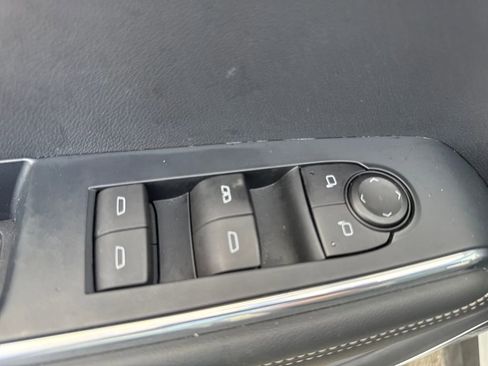 Used 2024 GMC Acadia Elevation w/ LPO, Floor Liner Package image 21