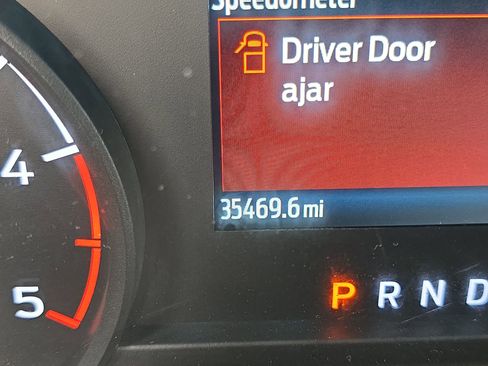 Certified 2025 Ford F250 XLT image 15