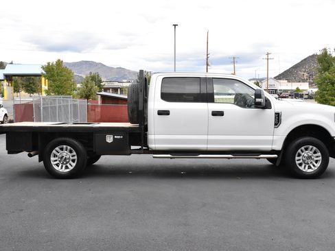 Used 2018 Ford F350 XLT w/ XLT Value Package image 4