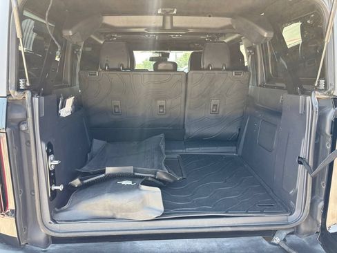 Used 2024 Ford Bronco Wildtrak AWD/4WD image 17