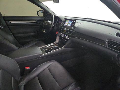 Used 2019 Honda Accord Sport image 25
