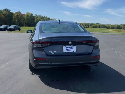 Certified 2023 Honda Accord LX image 8
