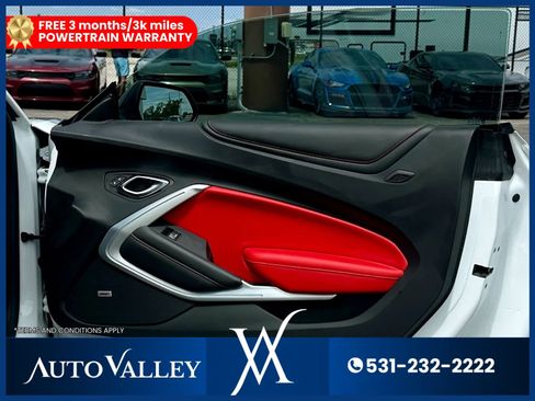 Used 2017 Chevrolet Camaro SS RWD image 17