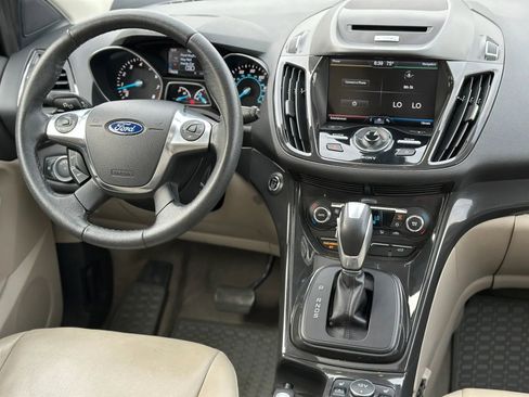 Used 2015 Ford Escape Titanium AWD/4WD image 22