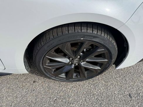 Certified 2025 Toyota Corolla SE w/ Convenience Package image 10