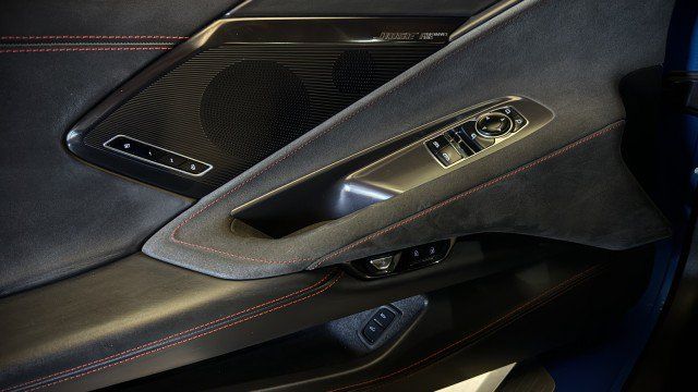 Used 2024 Chevrolet Corvette Stingray Premium Cpe w/ Z51 Performance Package RWD image 12