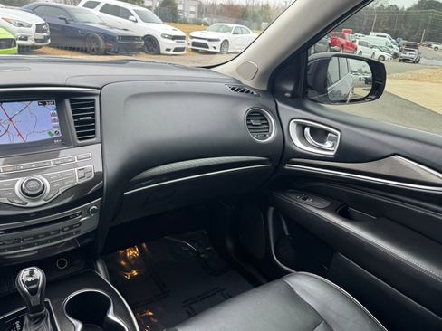 Used 2020 INFINITI QX60 Luxe w/ Essential Package image 29