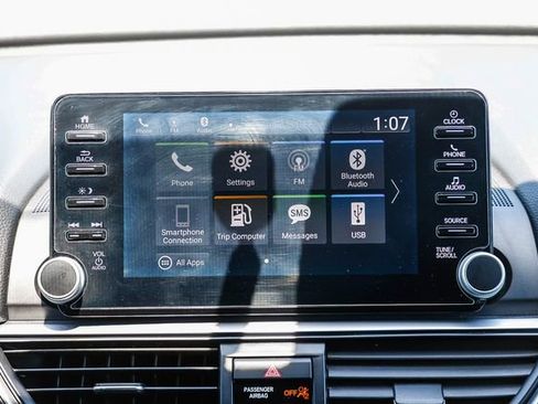 Used 2019 Honda Accord Sport image 14