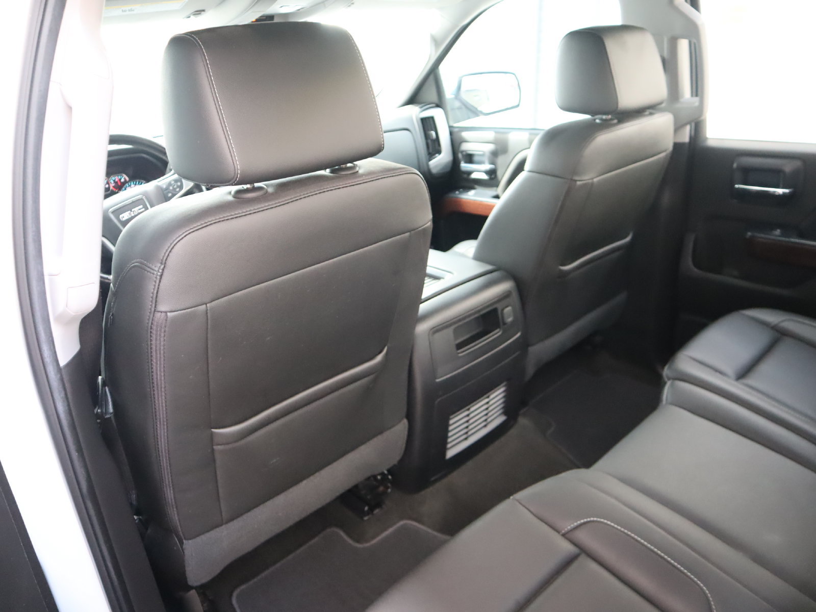 Used 2018 GMC Sierra 1500 SLT AWD/4WD image 47