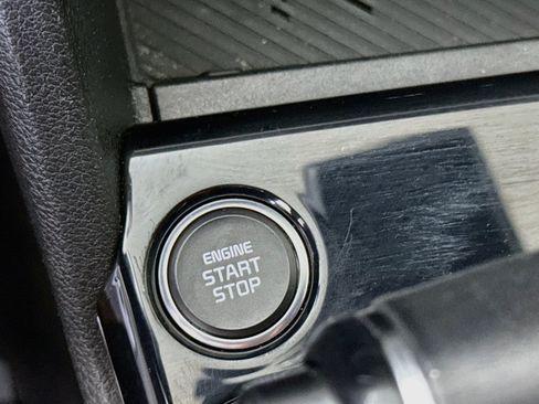 Used 2025 Kia Sportage SX FWD image 21