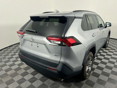 Used 2024 Toyota RAV4 XLE FWD image 3