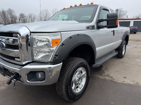 Used 2014 Ford F250 XLT w/ Advanced Security Group image 9