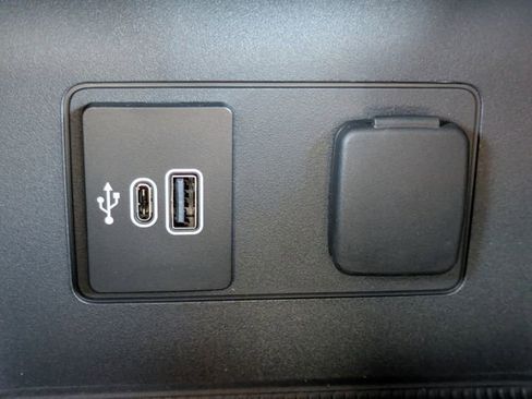 New 2026 Ford Explorer Platinum RWD image 23