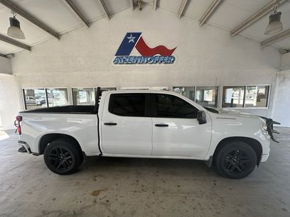 Used 2025 Chevrolet Silverado 1500 Custom