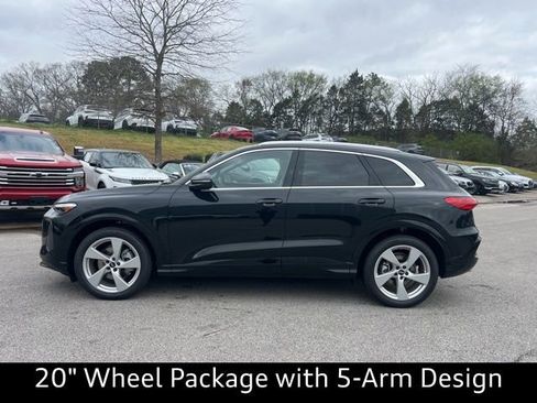 New 2025 Audi Q5 Prestige image 3