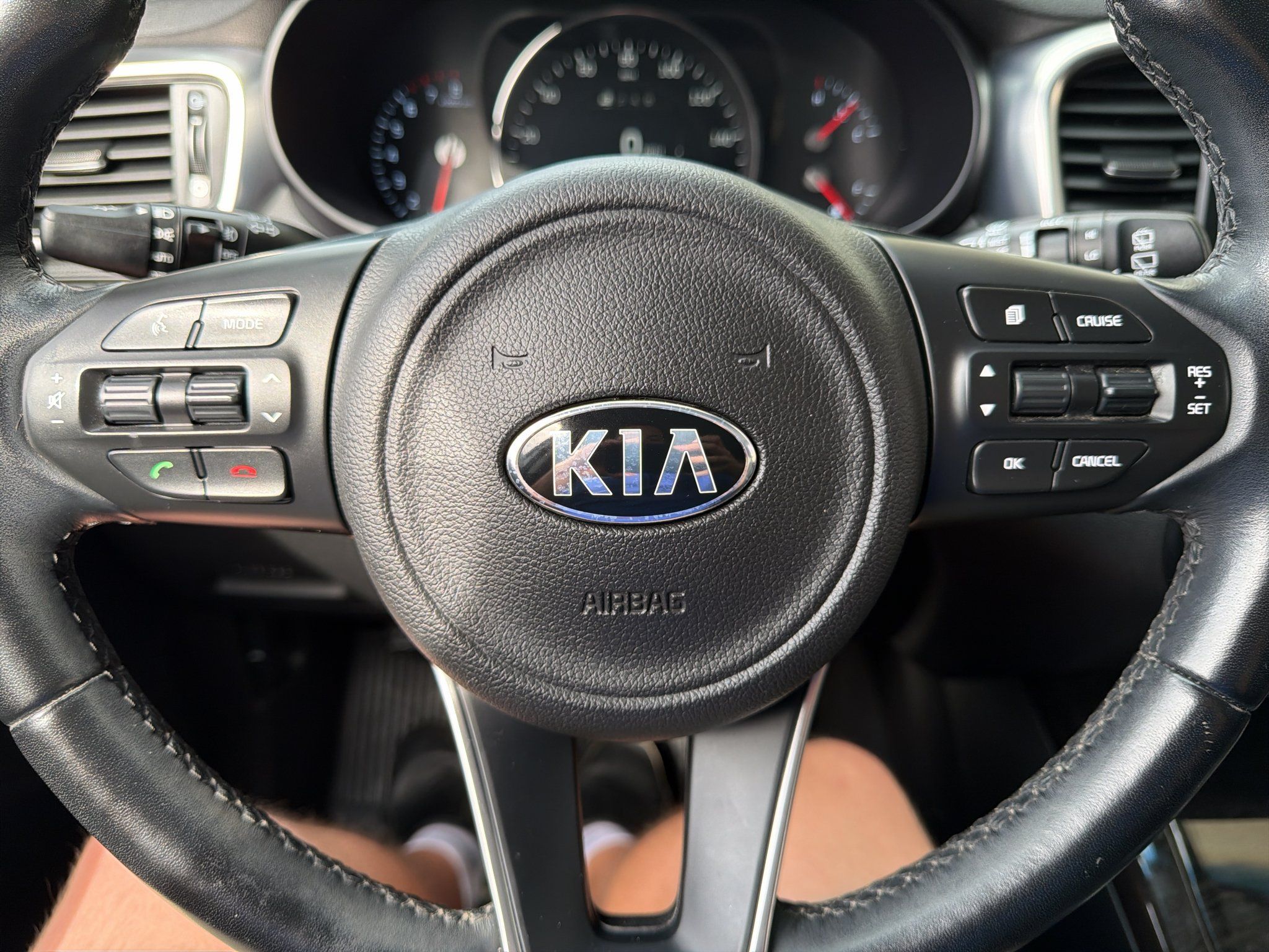 Used 2018 Kia Sorento EX AWD/4WD image 23