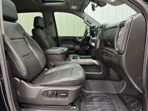 Used 2020 GMC Sierra 2500 Denali w/ Denali Ultimate Package image 15