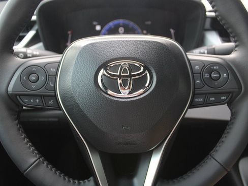Used 2026 Toyota Corolla SE FWD image 24
