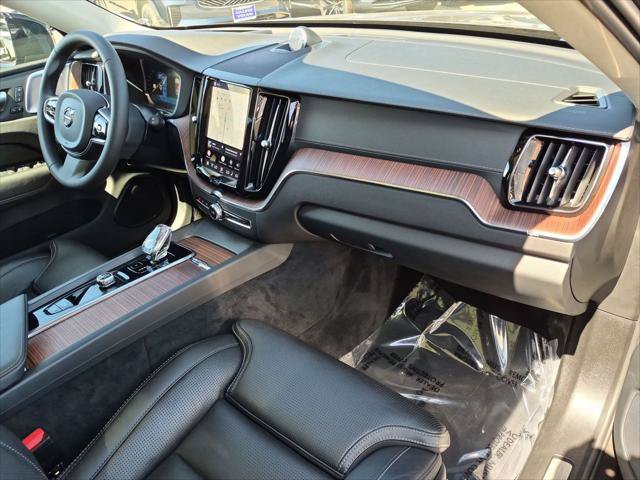 Certified 2024 Volvo XC60 B5 Ultimate w/ Protection Package Premier AWD/4WD image 26