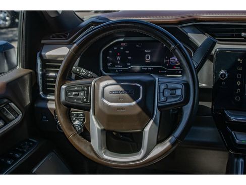 Used 2024 GMC Sierra 3500 Denali w/ Denali Reserve Package AWD/4WD image 37
