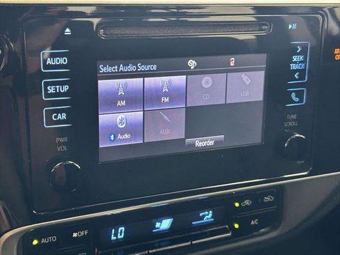 Certified 2017 Toyota Corolla LE FWD image 23
