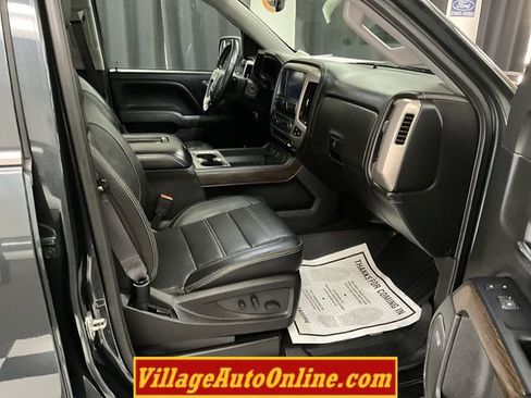 Used 2017 GMC Sierra 1500 Denali w/ Denali Ultimate Package image 44