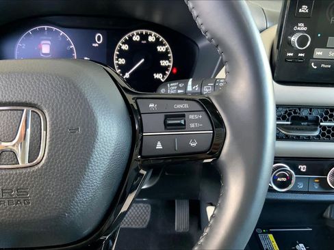 Used 2023 Honda HR-V EX-L image 25