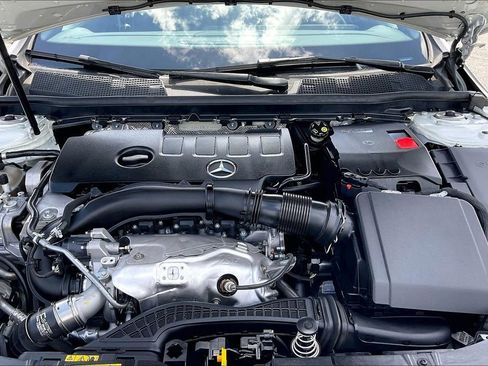 Used 2023 Mercedes-Benz CLA 250 image 31