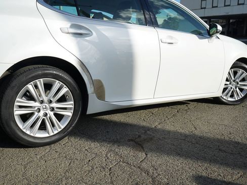 Used 2013 Lexus ES 350 FWD image 7