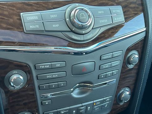 Used 2017 Nissan Armada Platinum image 23