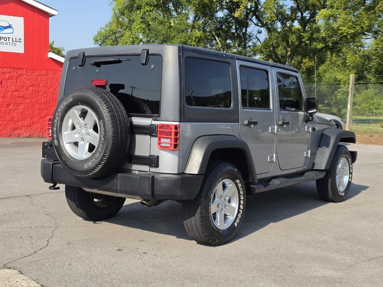 Used 2014 Jeep Wrangler Unlimited Sport w/ Quick Order Package 24S AWD/4WD image 5