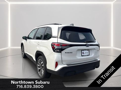 Certified 2025 Subaru Forester Touring AWD/4WD image 4