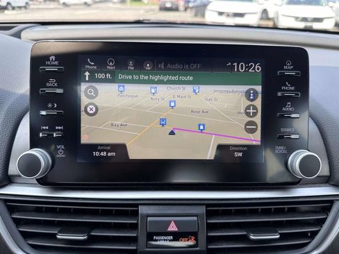 Used 2018 Honda Accord Touring image 24